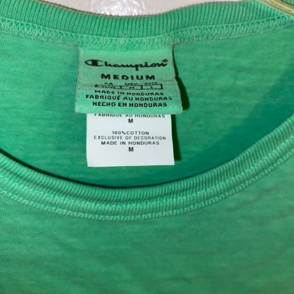 Champion size medium mens tshirt - Picture 4 of 4
